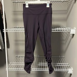 Ivivva Purple Ruched Leg Leggings in Size 12